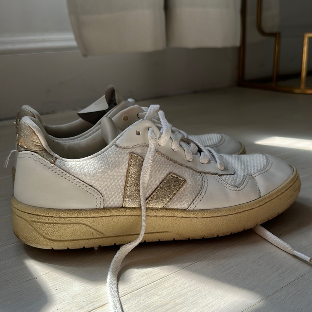 Veja Sneakers